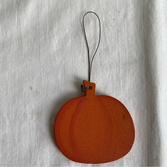 Halloween Decor Set of 6 Wood Ornaments - Picture 4 of 9